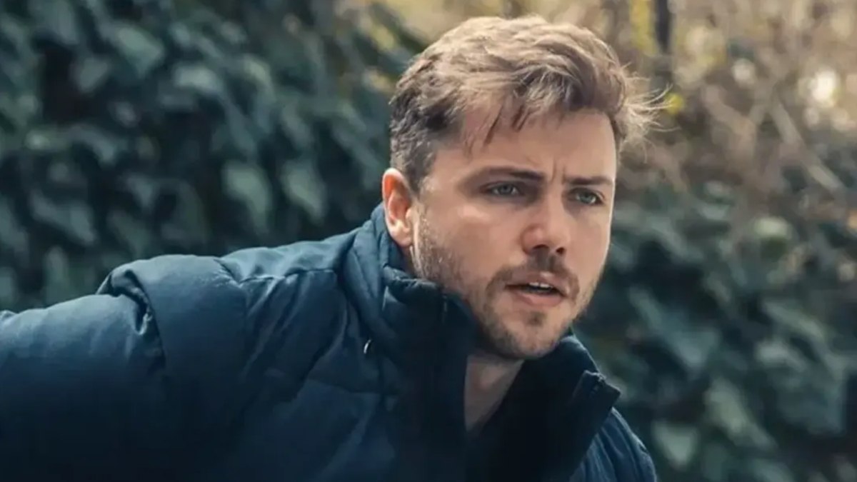 Hayranlarını korkuttu! Set yolunda Tolga Sarıtaş kaza geçirdi