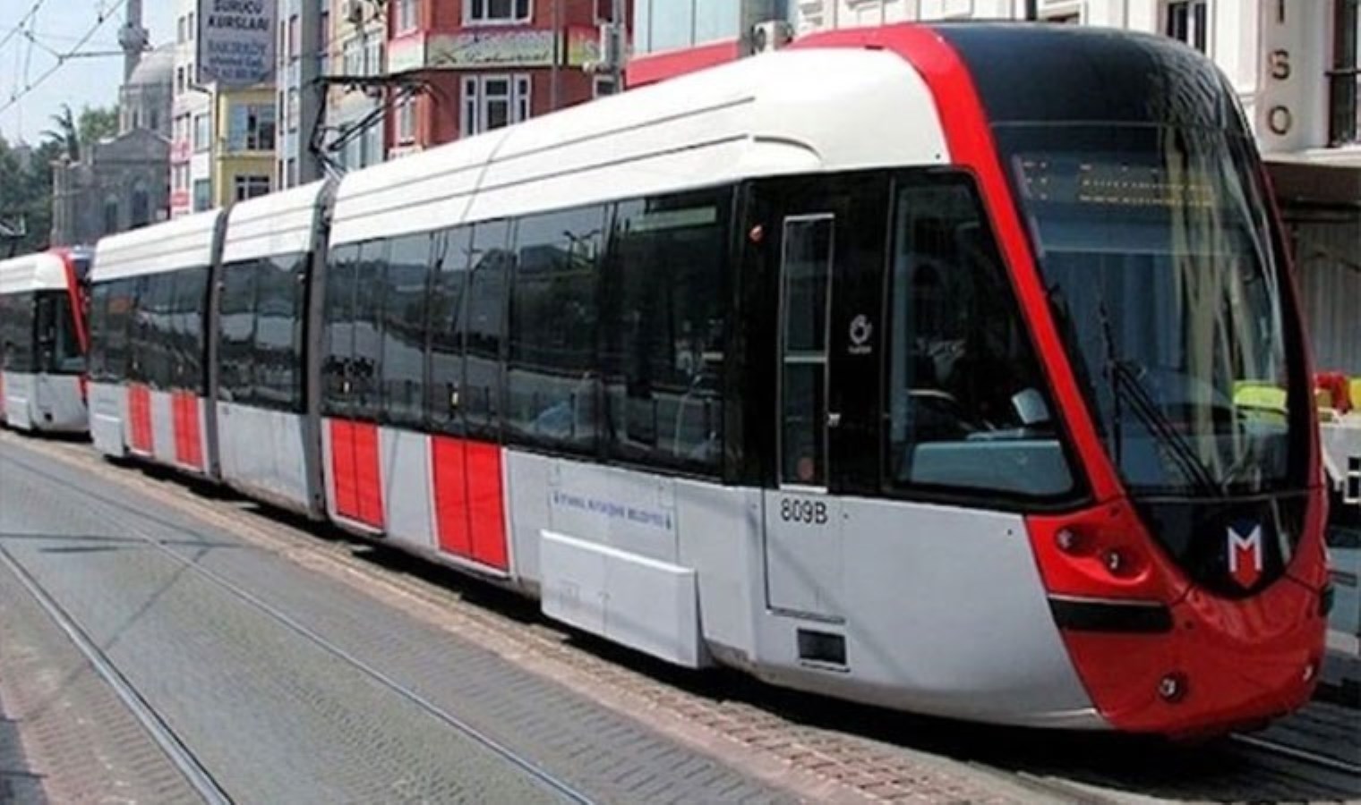 İBB duyurdu: Aksaray tramvay istasyonu geçici olarak tek yönlü kapatılacak