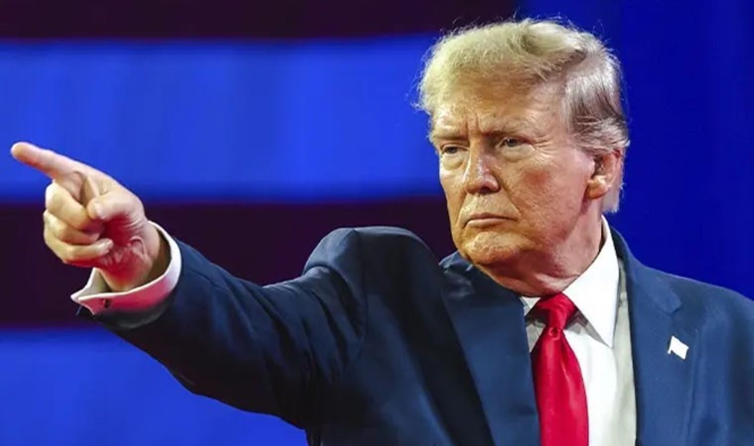 İki tarafa da çağrı yaptı: Trump’tan Rusya’ya yaptırım mesajı