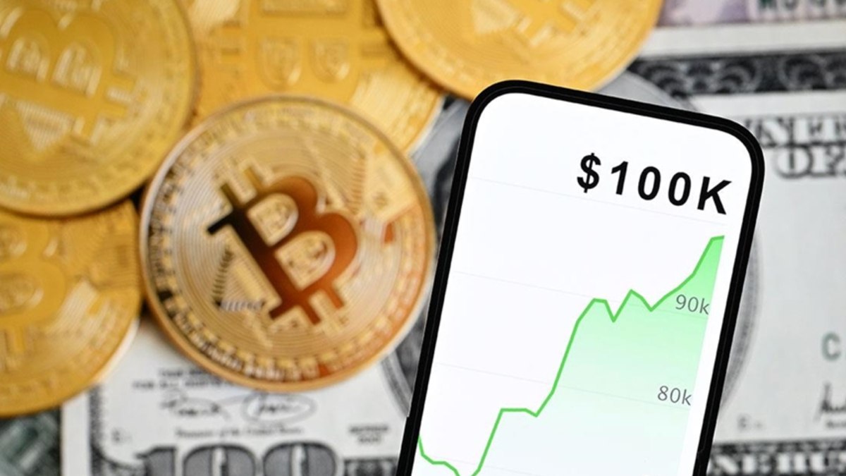 İngiliz banka Standard Chartered: Bitcoin 500 bin dolara yükselecek