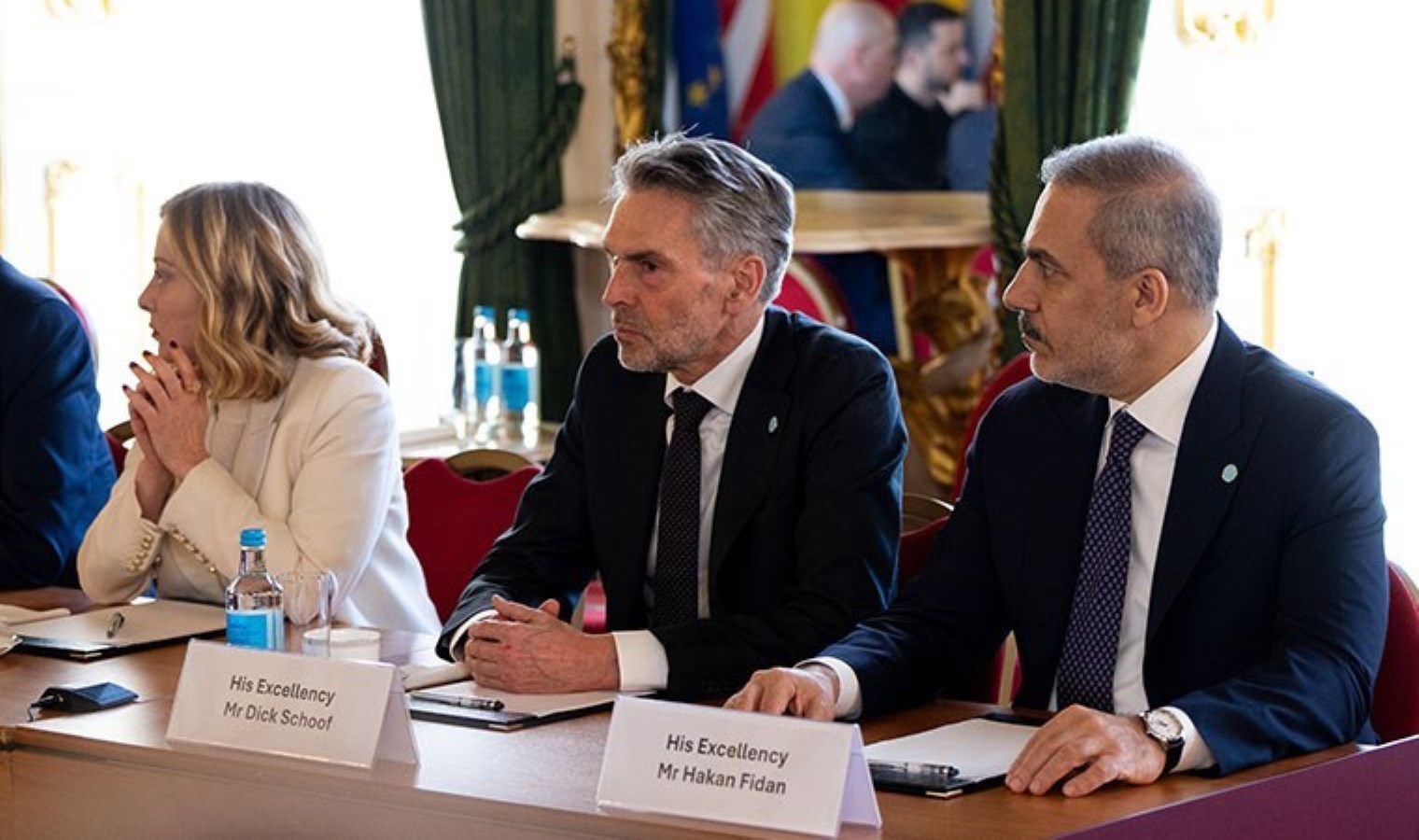 İngiltere’de Ukrayna başlıklı toplantı sona erdi: Hakan Fidan’dan açıklama