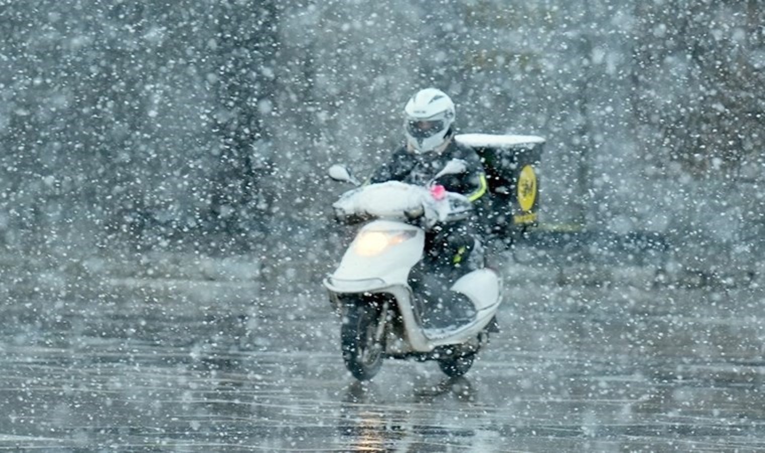 İstanbul Valisi Davut Gül’den flaş ‘motokurye’ açıklaması