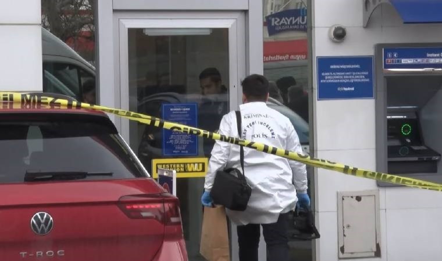 İstanbul’da bankada intihar… Güvenlik görevlisi hayatına son verdi!