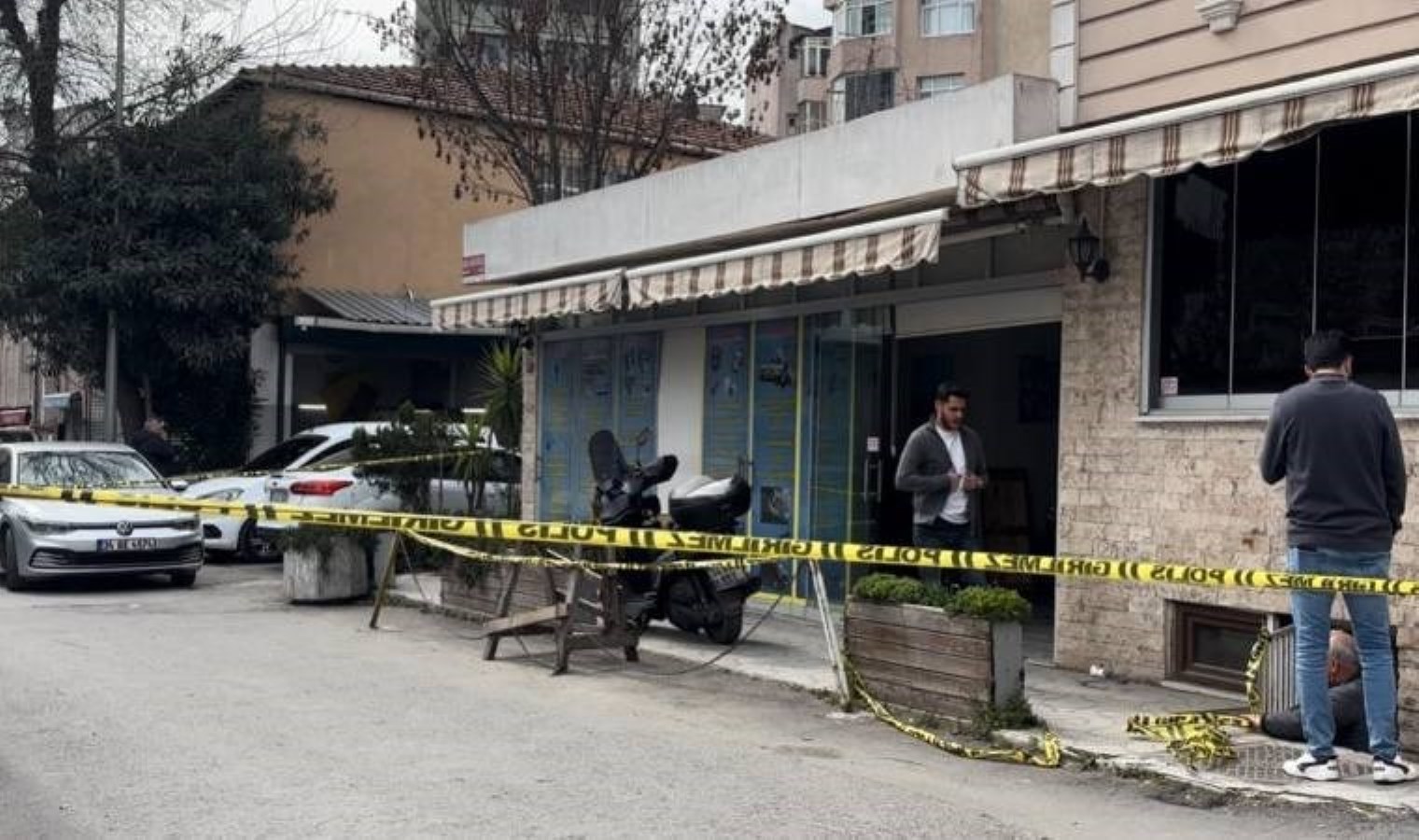 İstanbul’da cinayet: Oto tamirci silahlı saldırıda öldürüldü!