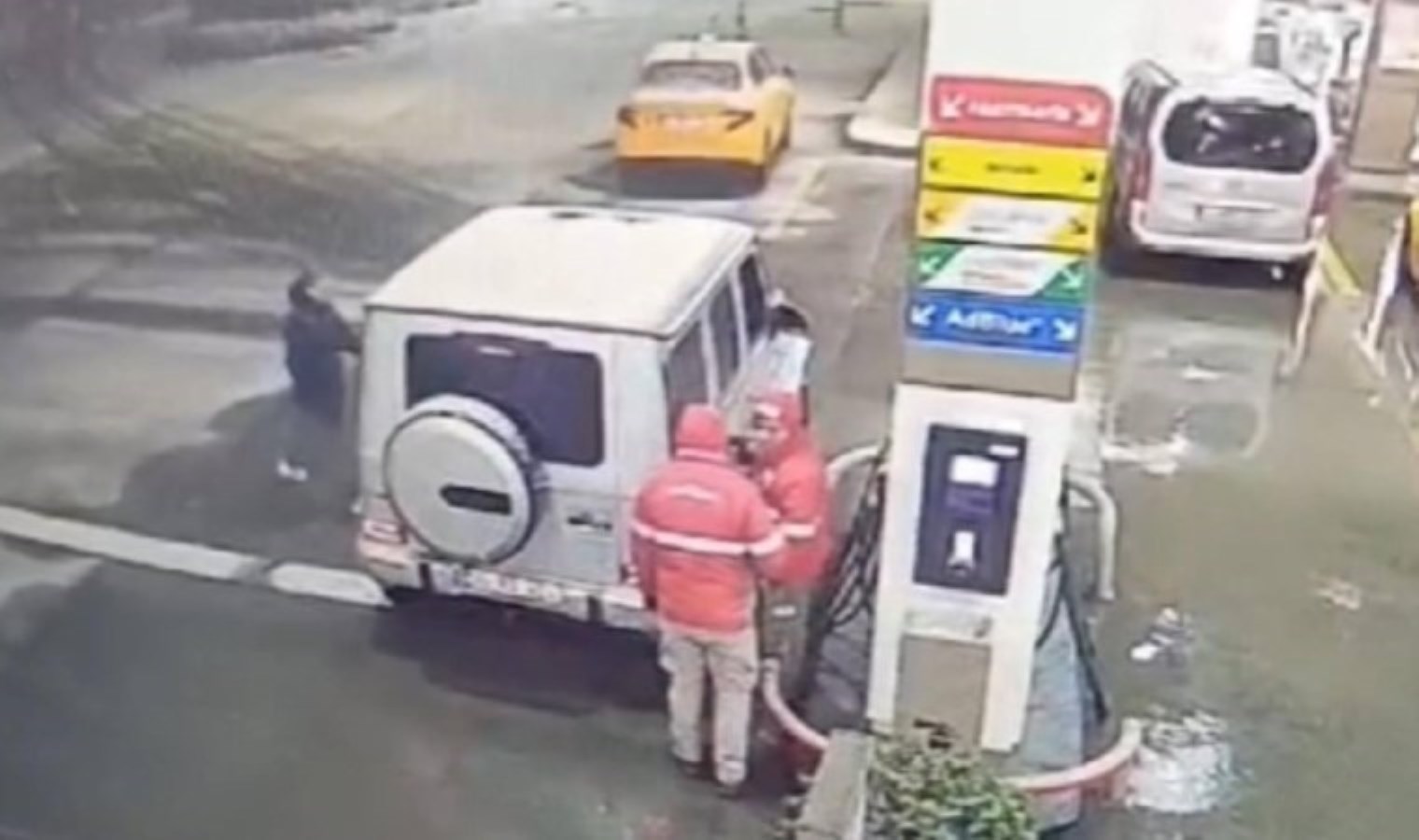 İstanbul’da iş insanına bıçaklı saldırı: ‘Seni öldüreceğim’