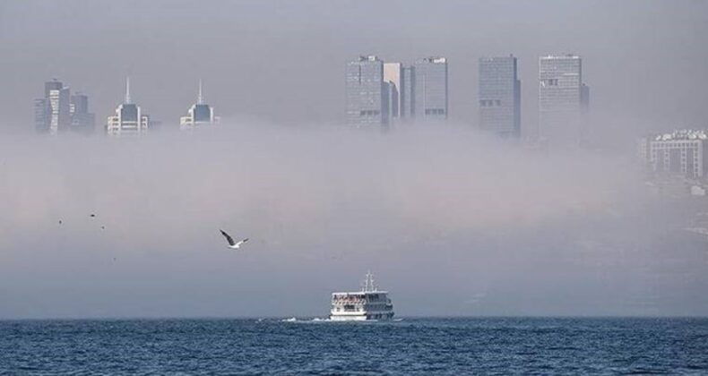 İstanbul’da vapur seferlerine ‘sis’ engeli!