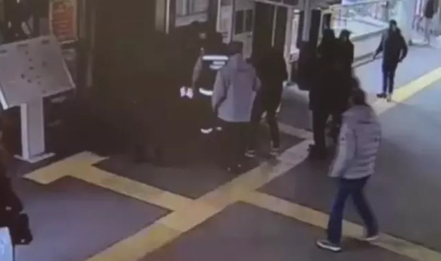 Kadıköy’de kadın güvenlik görevlisine bıçakla saldıran sanık hakkında mütalaa açıklandı