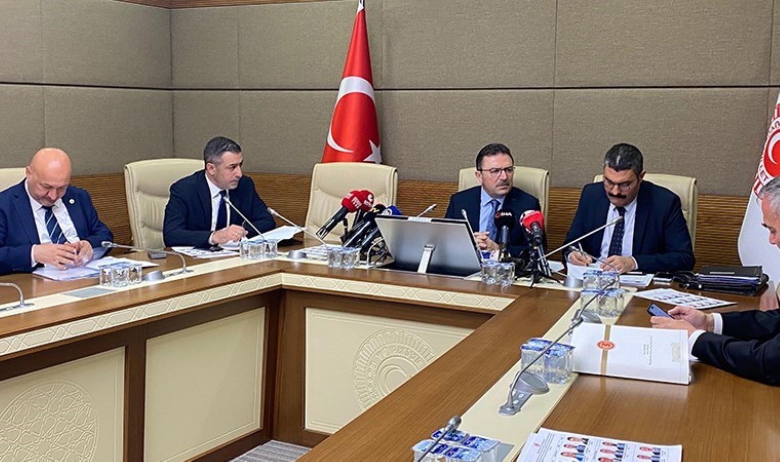 Kartalkaya Otel Yangınını Araştırma Komisyonu, ilk toplantısını yaptı: ‘Burası suçluları tespit etme yeri değil’