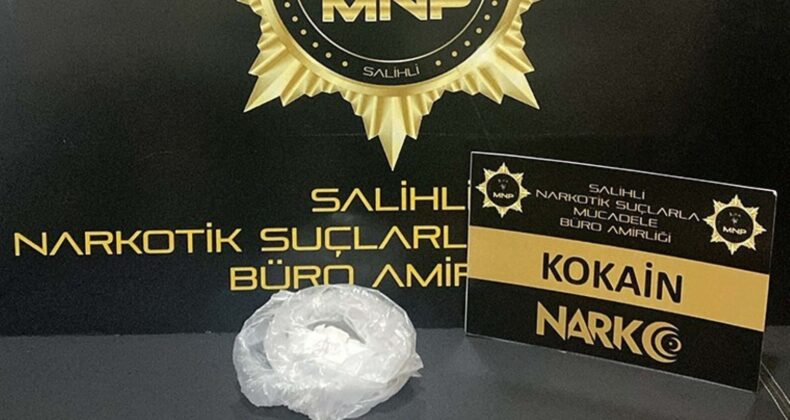 Manisa’da 3 kişiye ‘kokain’ gözaltısı: Otomobilde yakalandılar!