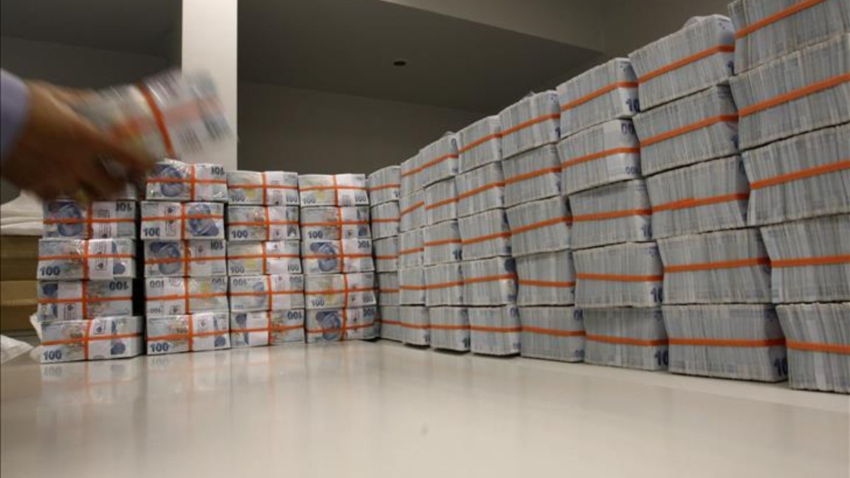 Merkez Bankası rezervleri 166 milyar dolar oldu