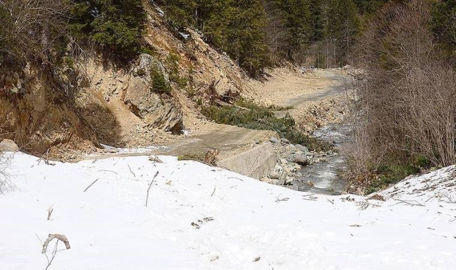 Meteoroloji’den Doğu Karadeniz ve Doğu Anadolu bölgeleri için ‘çığ’ uyarısı!