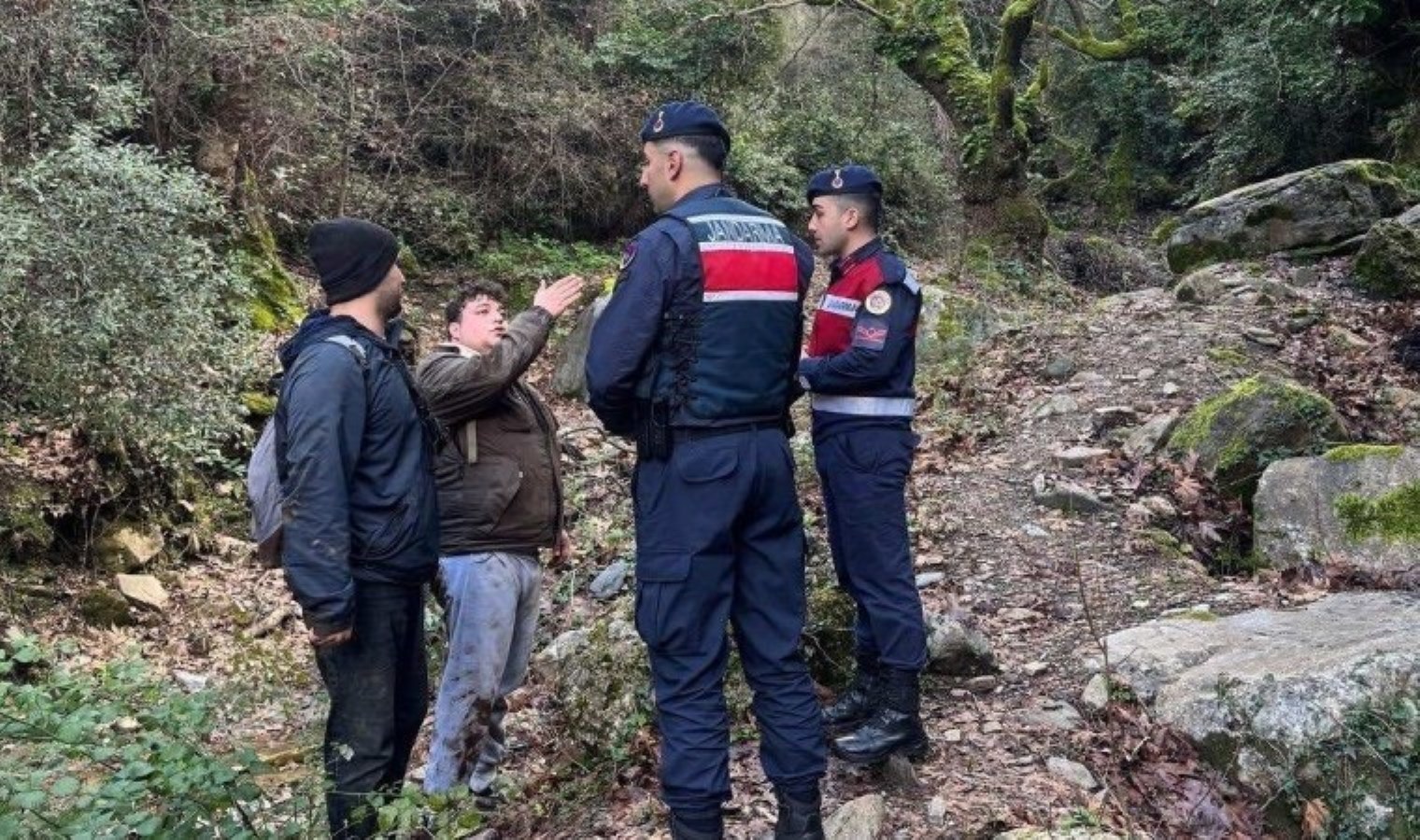 Milli Park’ta kayboldular: Jandarma buldu