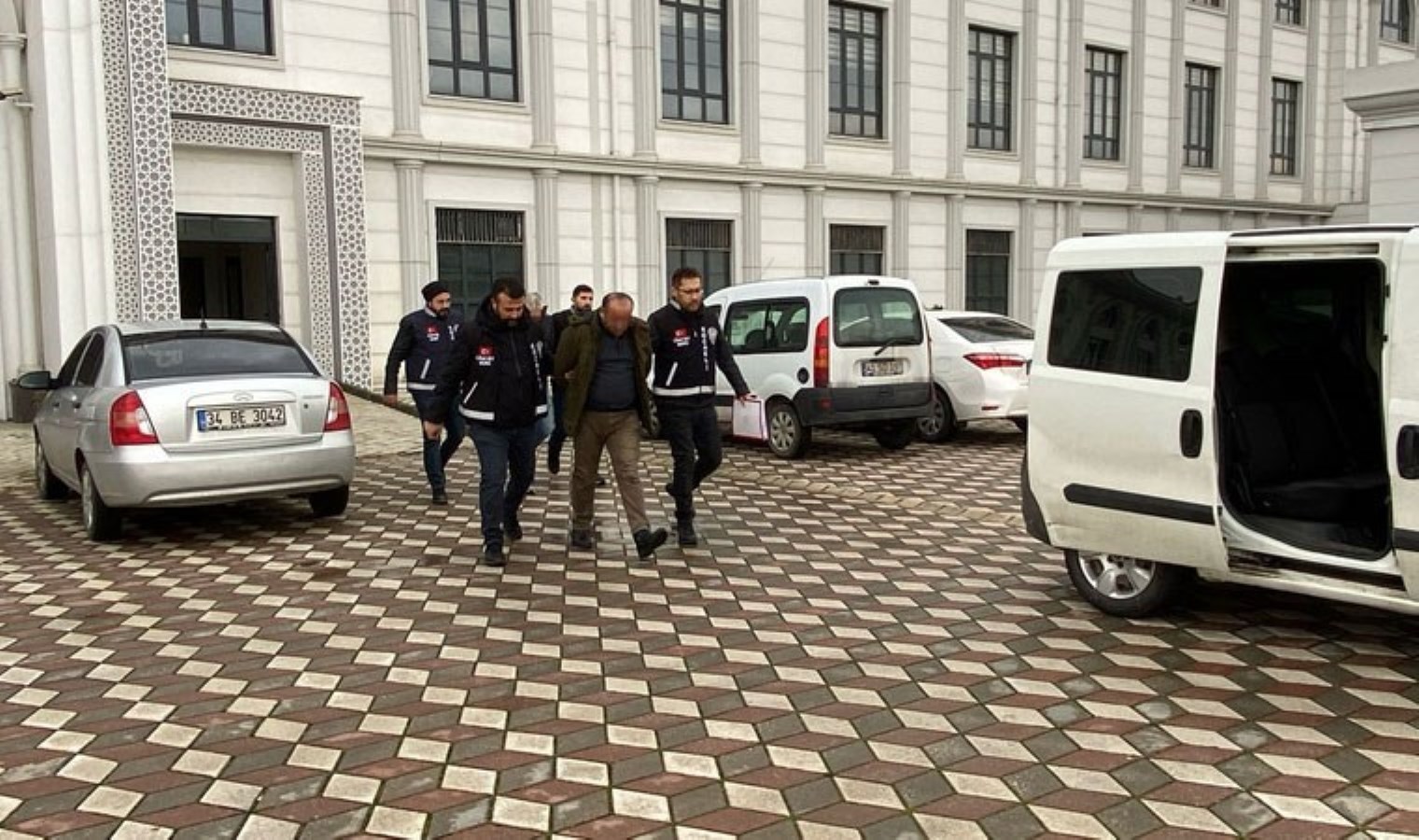 Ormanlık alanda bulunan cesedin arkasından cinayet çıktı