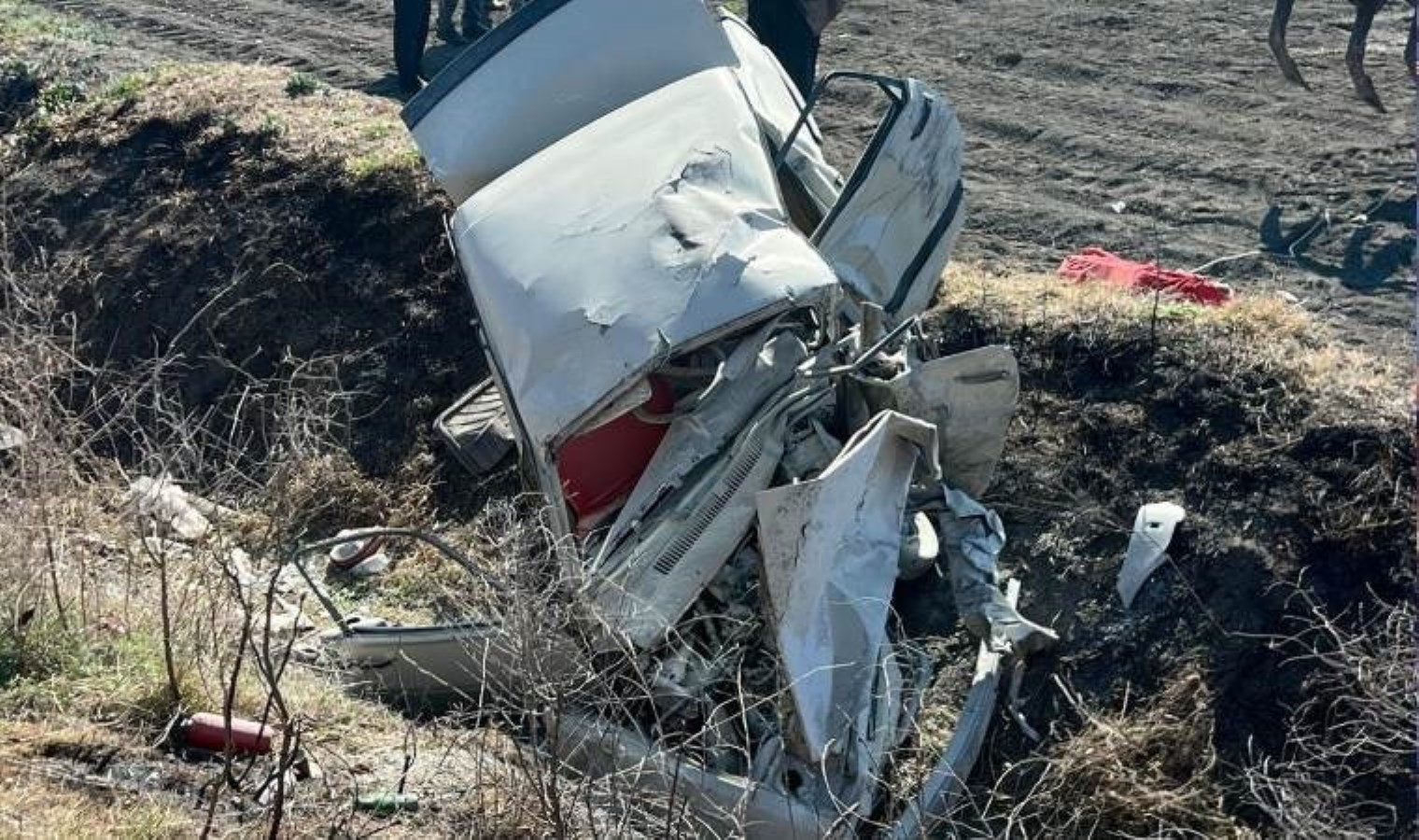 Osmaniye’de 2 araç çarpıştı: 3 kişi hayatını kaybetti, 3 kişi yaralandı
