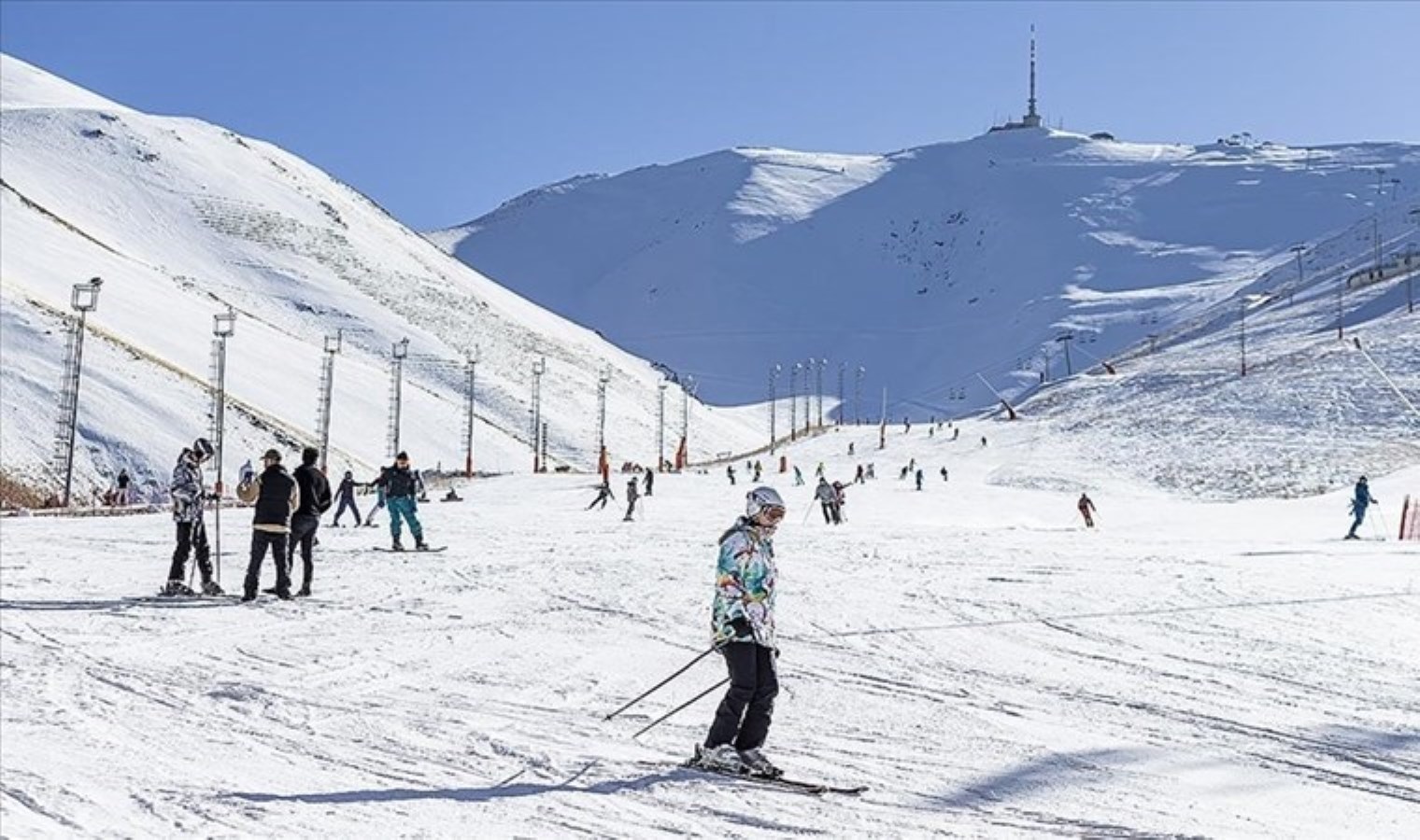 Palandöken’de yasaklı bölgede kayanlara para cezası!