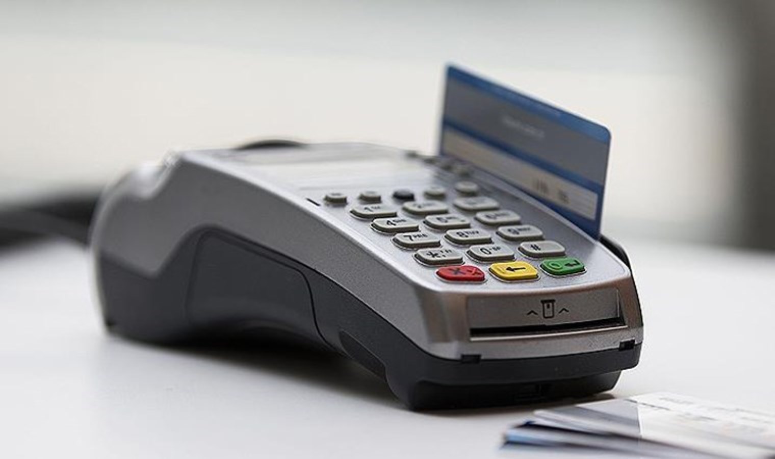 Polis ekiplerinden Adana’da ‘pos tefeciliği’ operasyonu: Çok sayıda gözaltı…