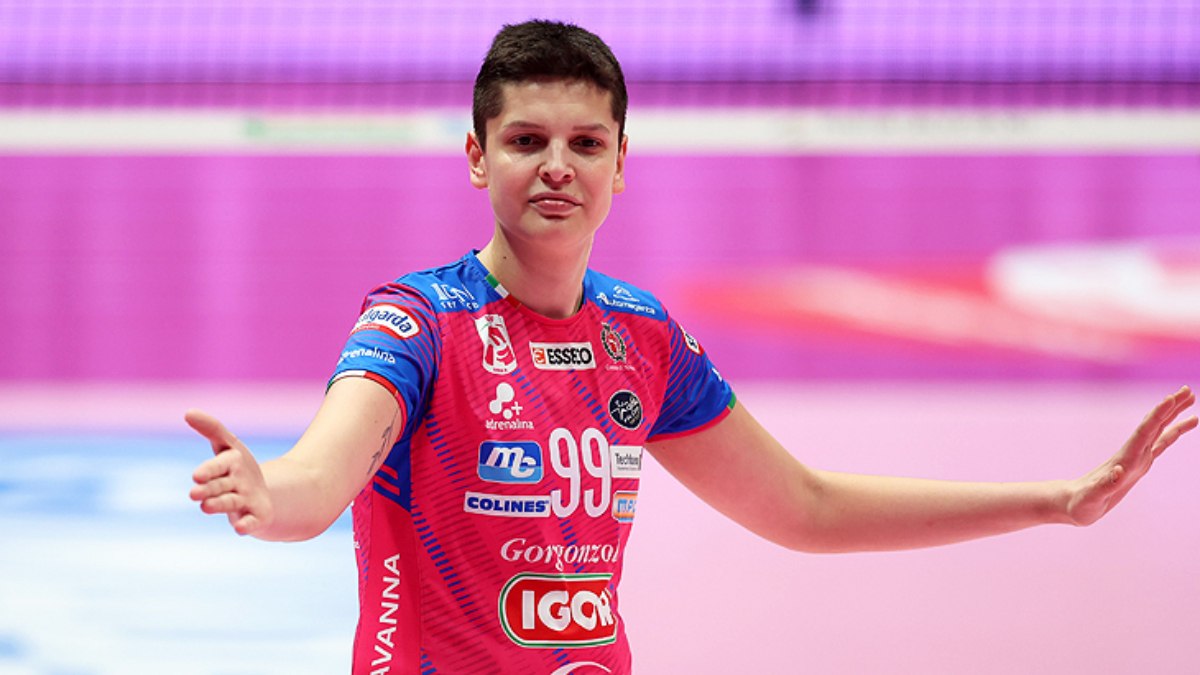 Rusya’da Ebrar Karakurt krizi! “Takım arkadaşına saldırdı, araba parçaladı” iddiası…