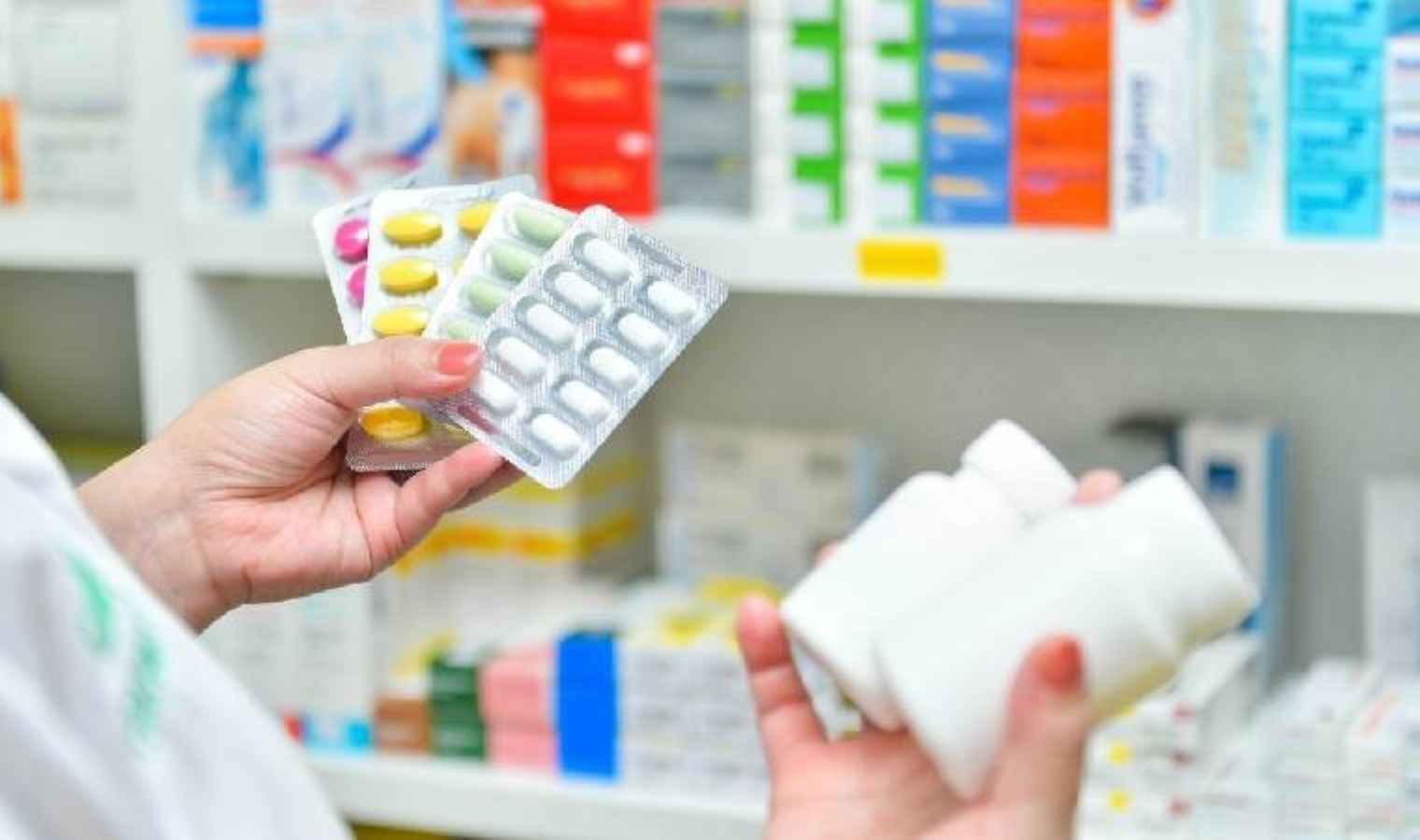 Sahte kanser ilacı üreten çeteye operasyon: Piyasa değeri yaklaşık 2 milyar lira!