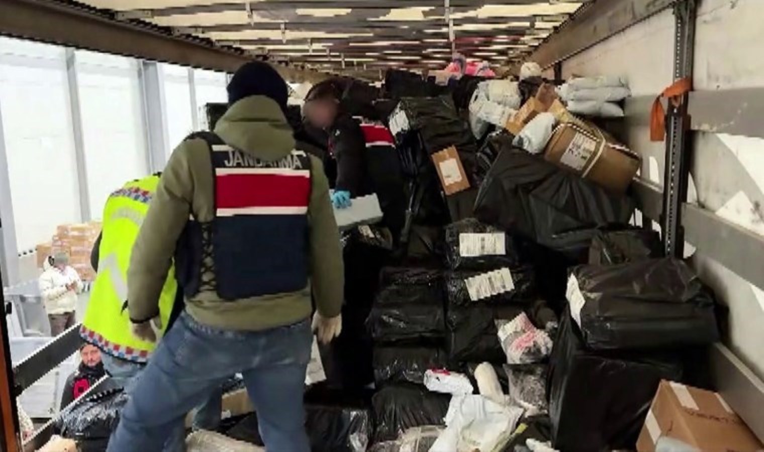 Sakarya’da ele geçirildi: Piyasa değeri 2 buçuk milyon lira!