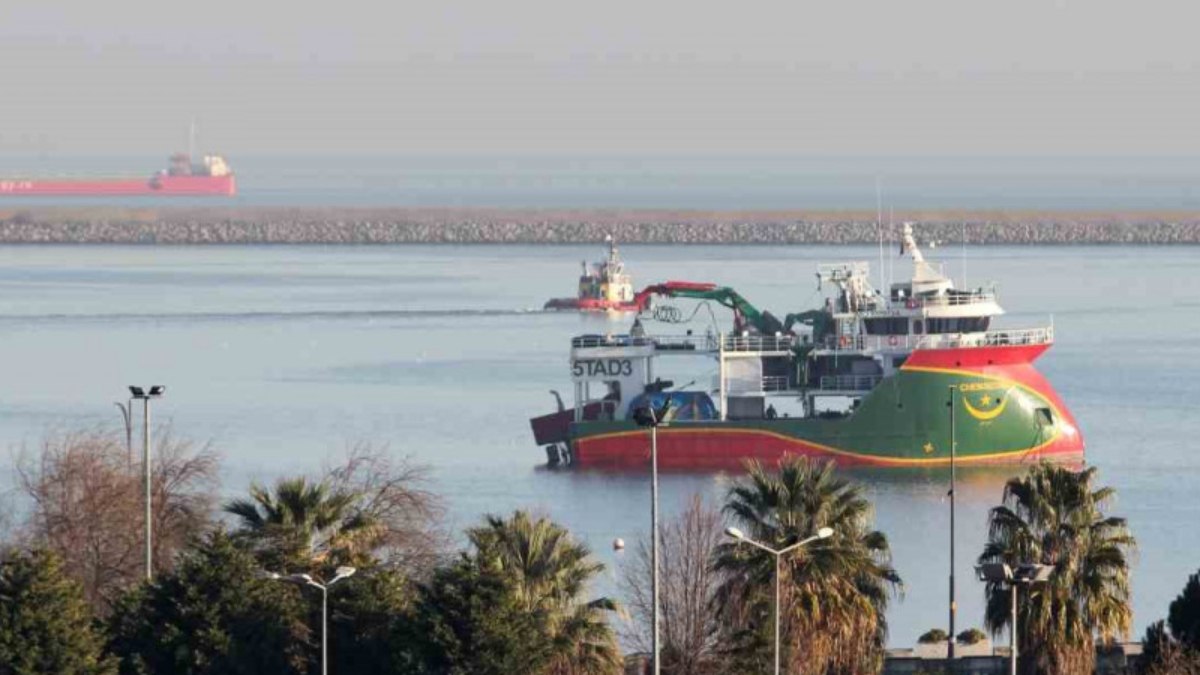 Samsun’da yapılan balıkçı gemisi Moritanya’ya gönderilecek