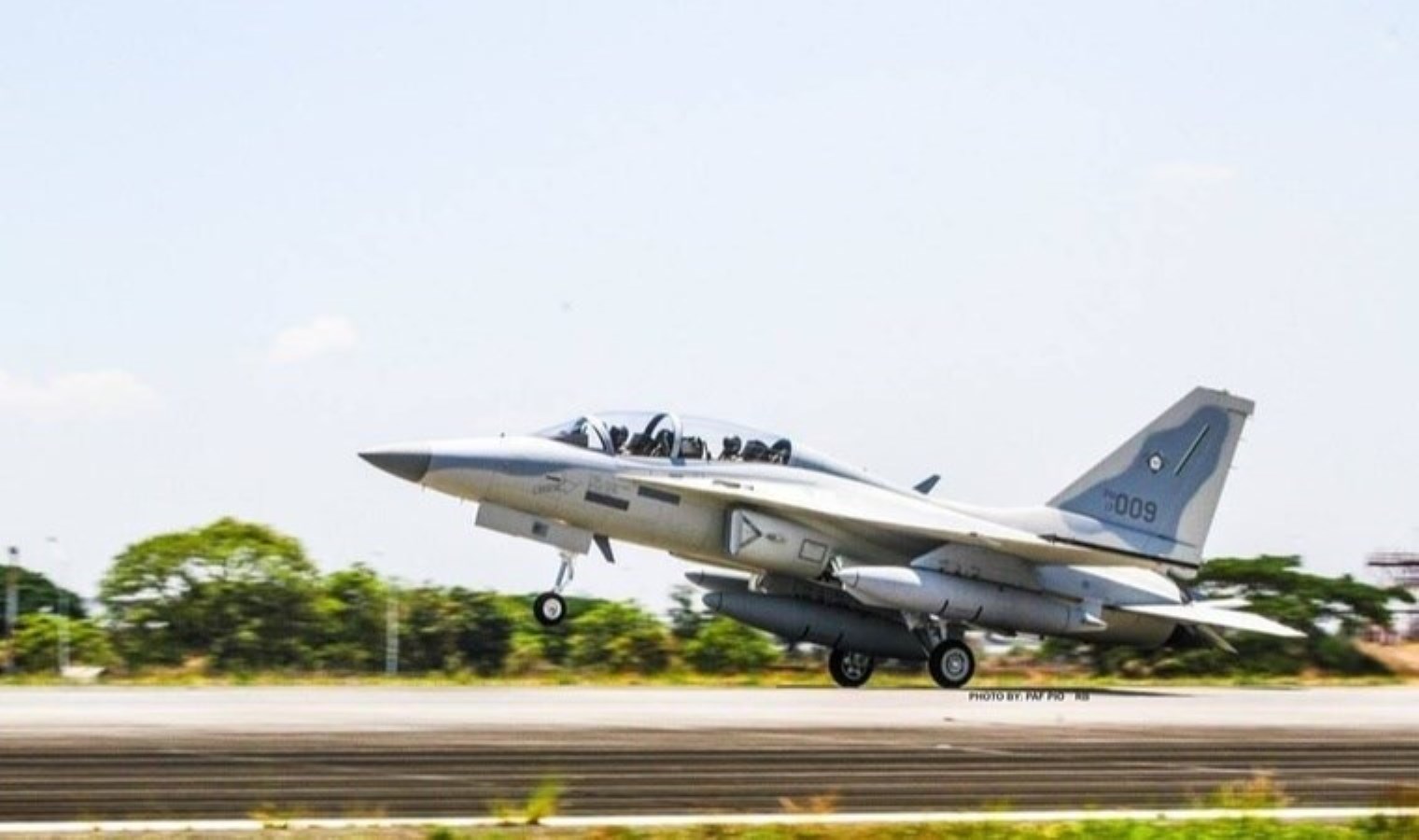 Savaş uçağı sırra kadem bastı: Tatbikat sırasında kayboldu