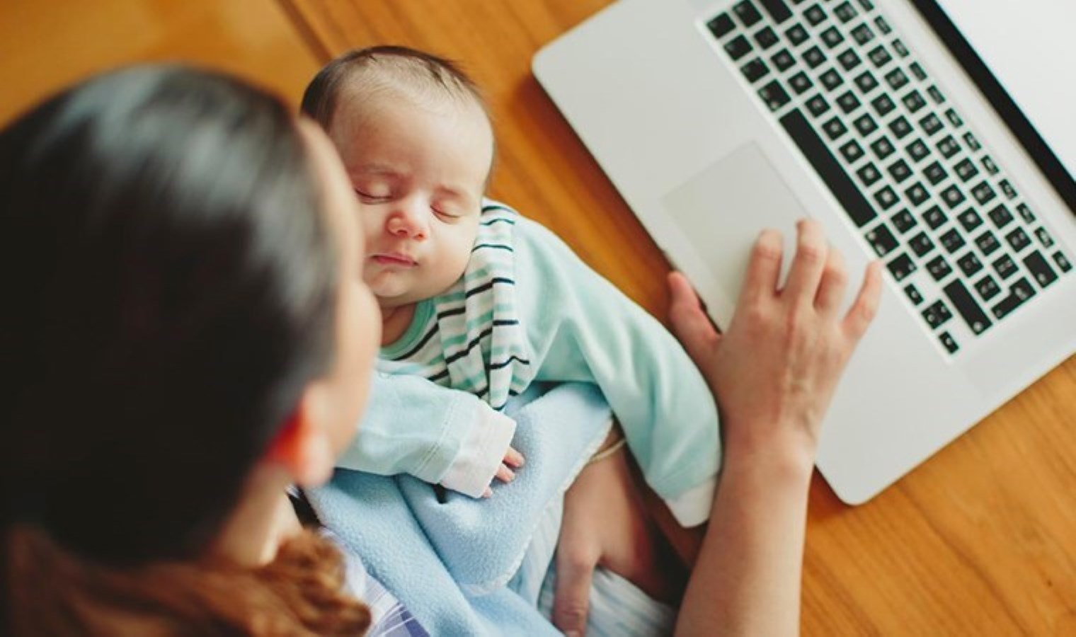 SGK duyurdu: Çalışan annelere ‘bakıcı desteği’ yükseltildi