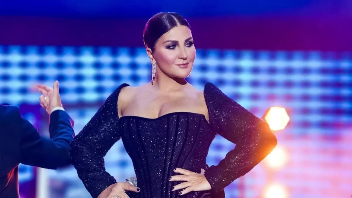 Sibel Can’dan imaj değişikliği: Sarışın oldu