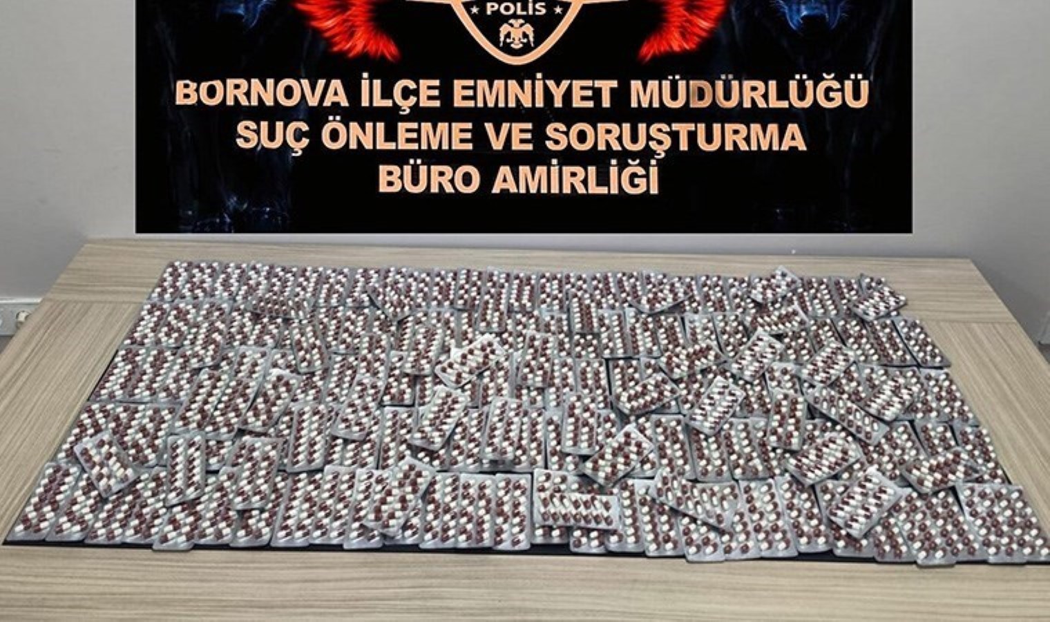 Şoför tutuklandı! TIR’a ‘uyuşturucu’ baskını: Binlerce sentetik hap ele geçirildi