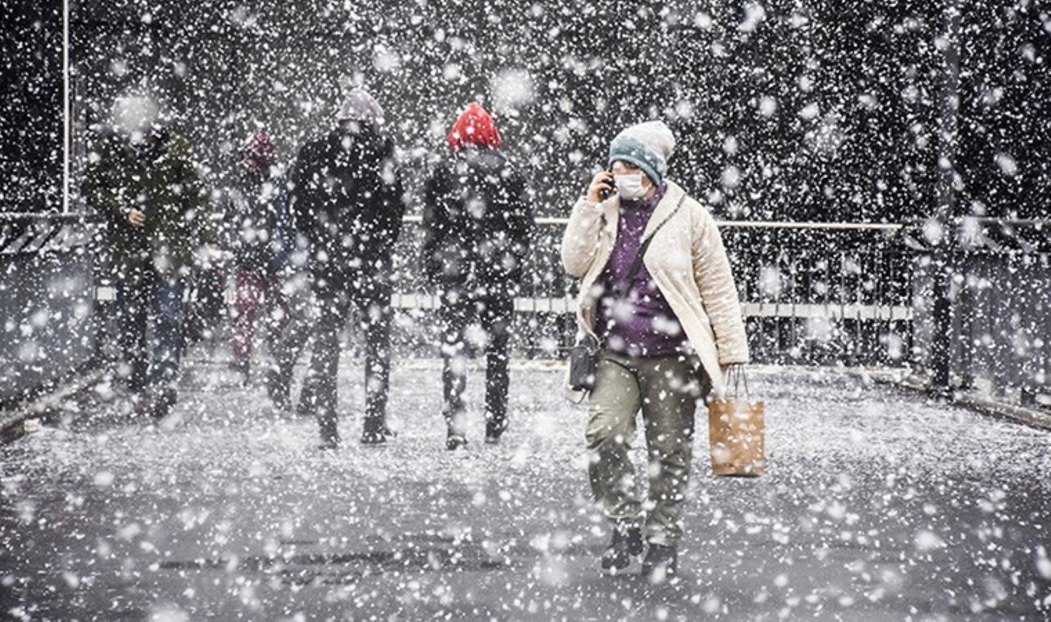 Son dakika… Meteoroloji’den İstanbul için ‘saatli’ kar uyarısı!