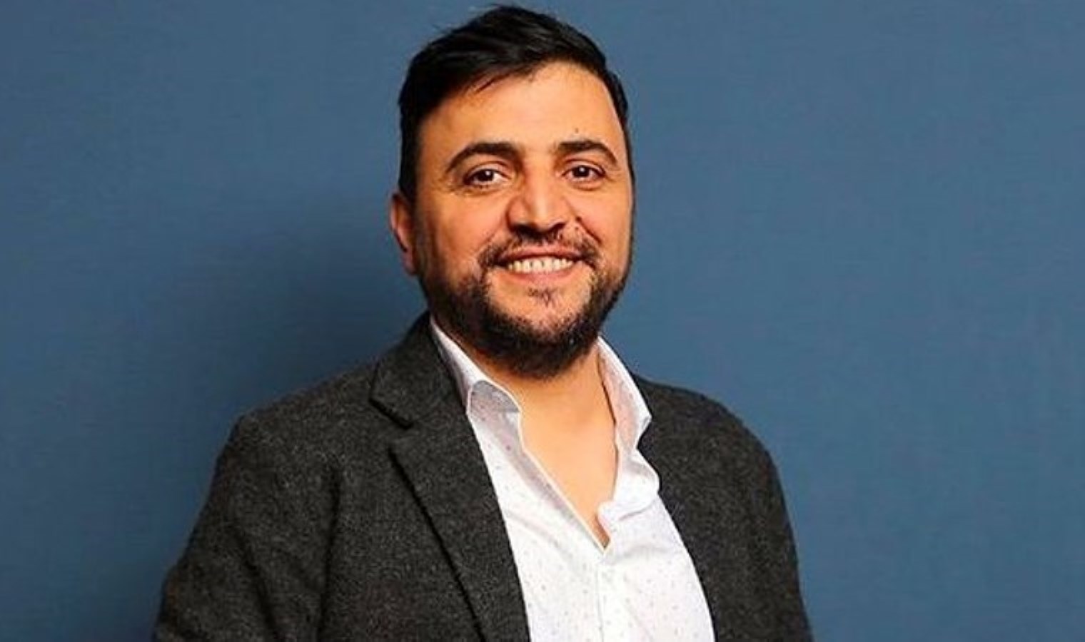 Son Dakika… Ünlü oyuncu Şinasi Yurtsever hayatını kaybetti