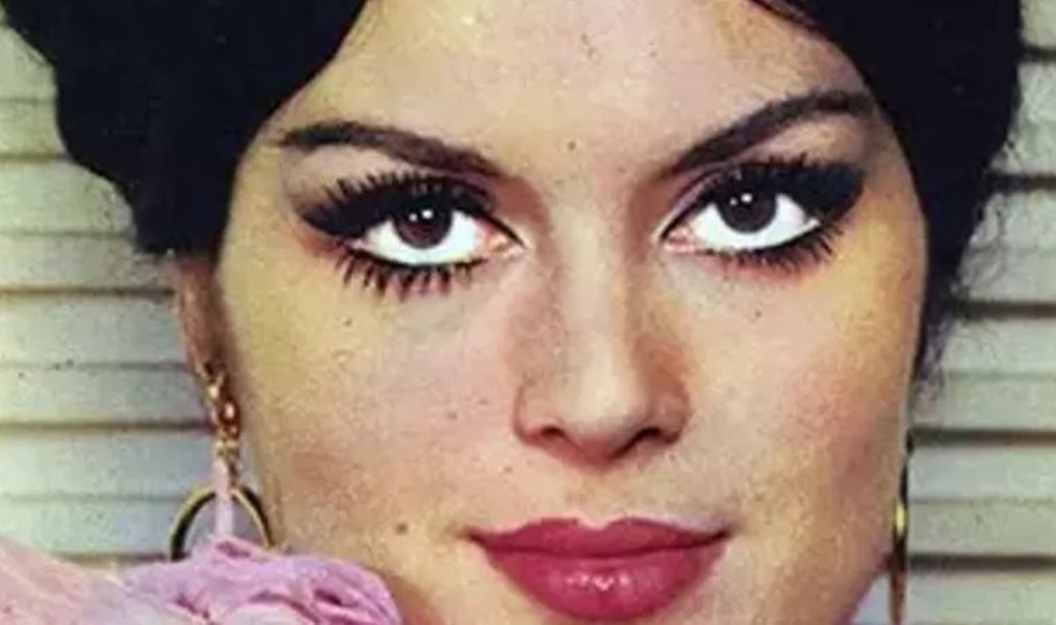 Sosyal medyanın yeni trendi: Turkish Delight makyajı nedir?