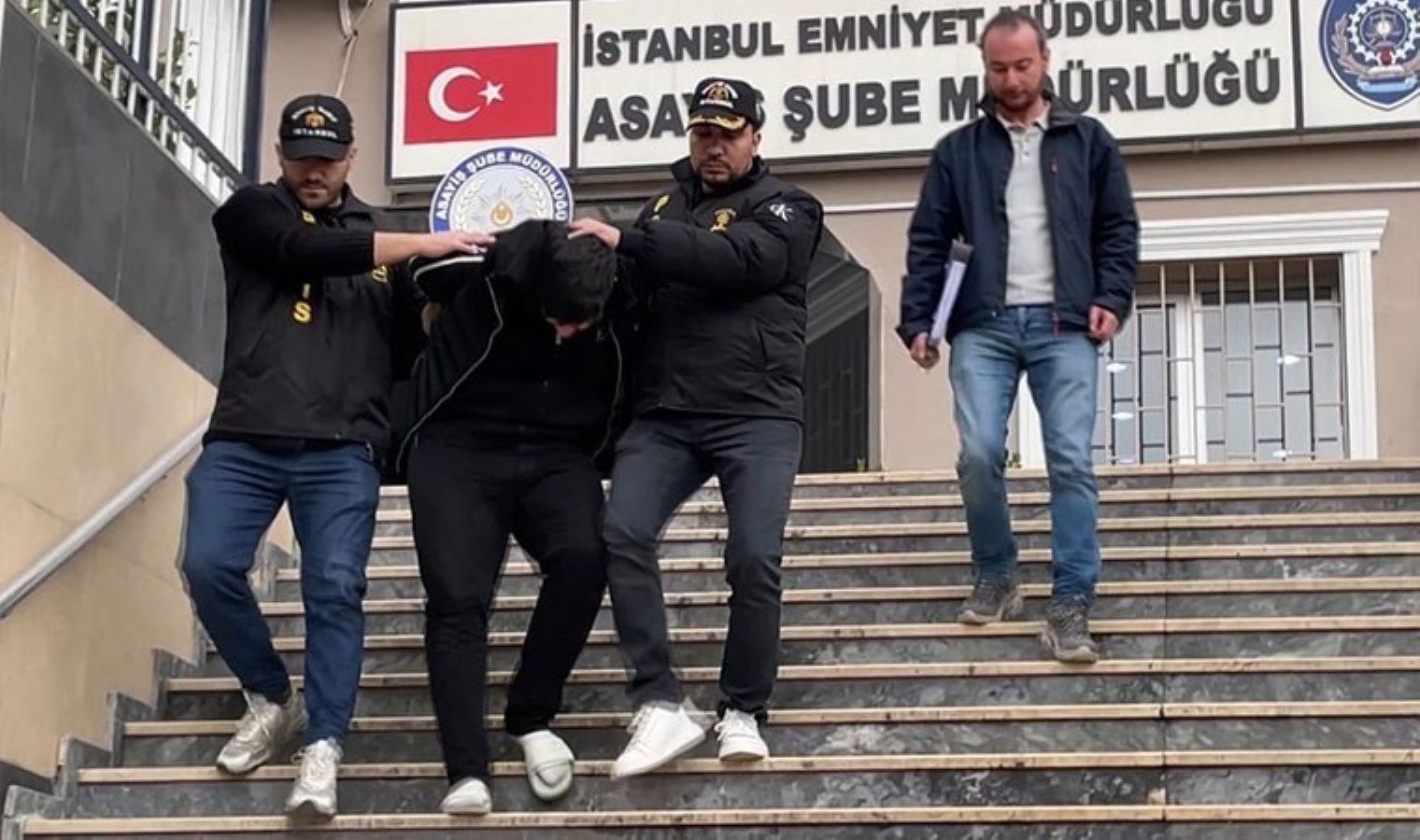 Tekel bayiyi kurşunlayan haraç çetesinin Whatsapp konuşmaları ortaya çıktı