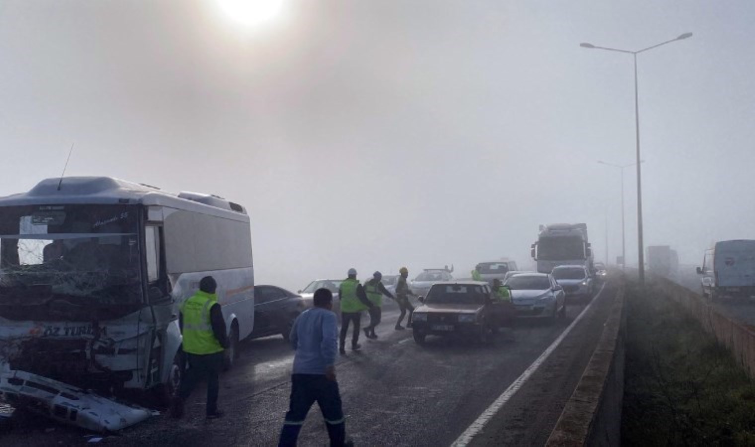 Tekirdağ’da siste zincirleme kaza: 7 yaralı
