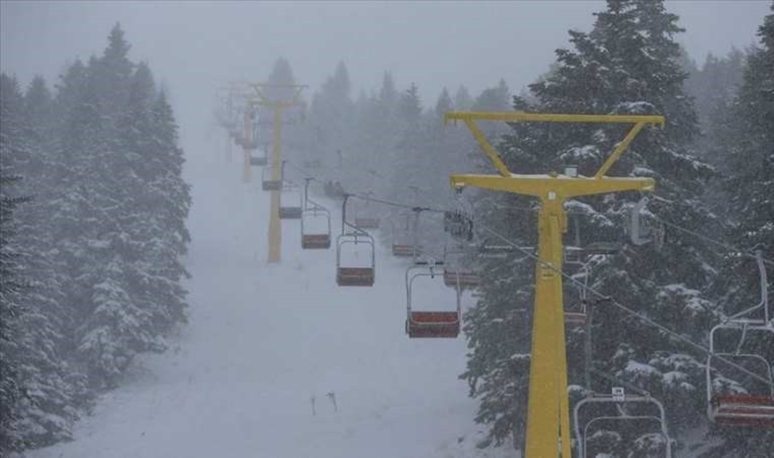Uludağ’da kar kalınlığı 118 santimetre ölçüldü