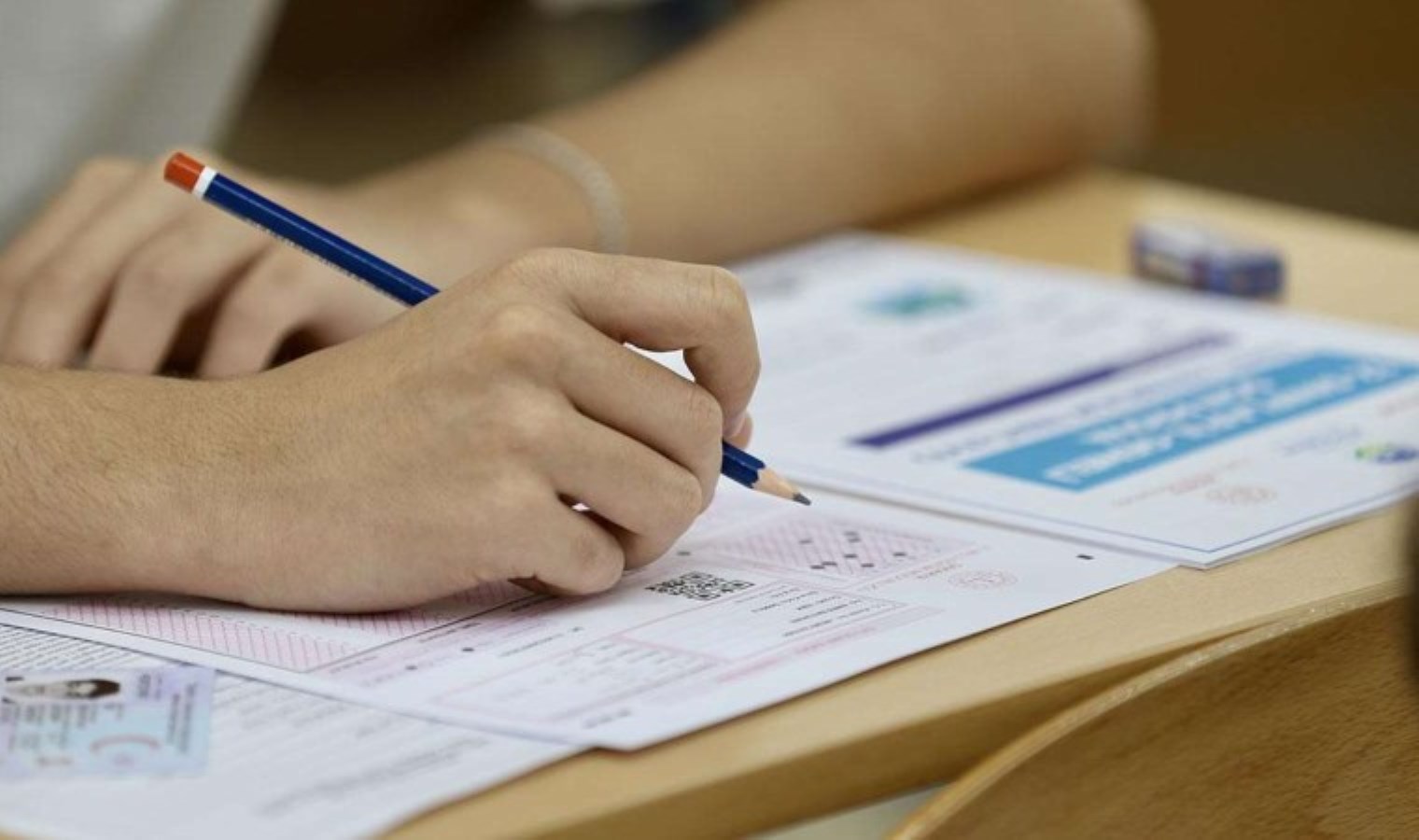 Üniversite adayları dikkat: YKS başvuruları için bugün son gün!