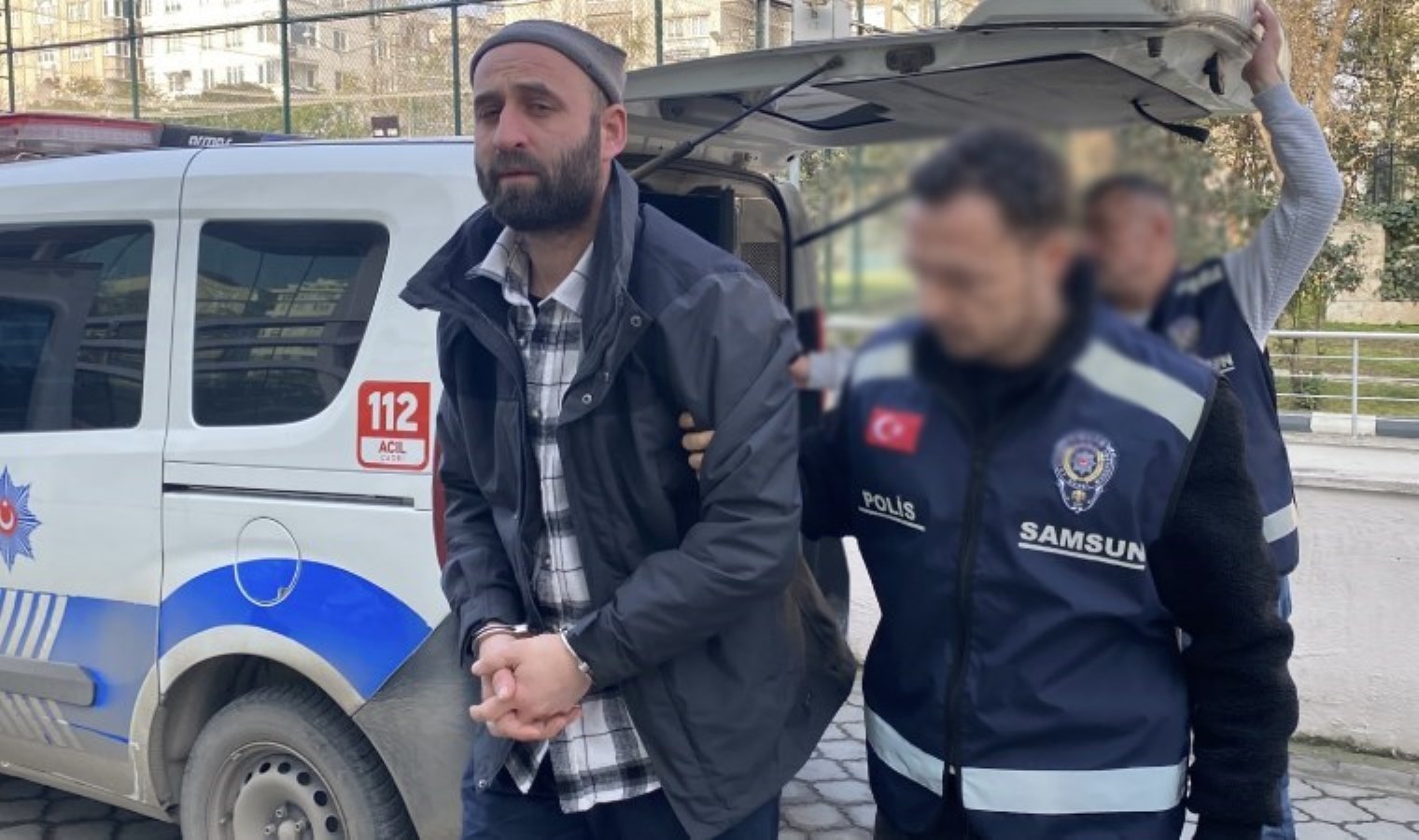 Uzaklaştırma kararına rağmen eşini darbetti: ‘Öldürmedim ama öldüreceğim’ dedi!