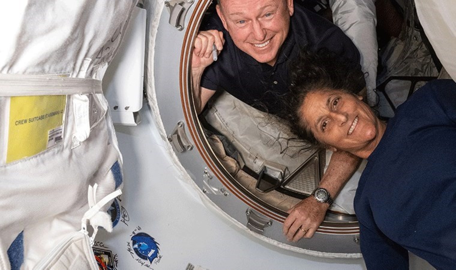 Uzayda mahsur kalan NASA astronotlarından mesaj var!