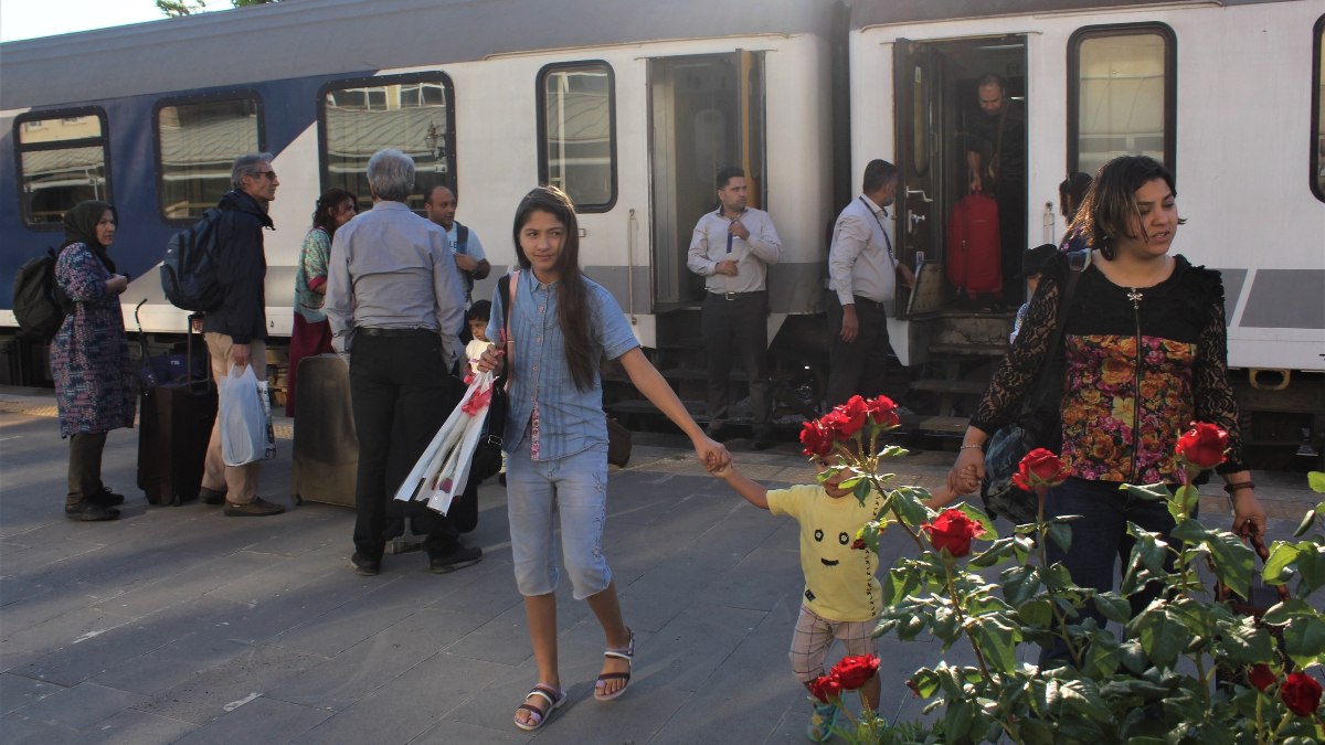 Van-Tahran arası tren seferlerinin ilk biletleri yarın satışta