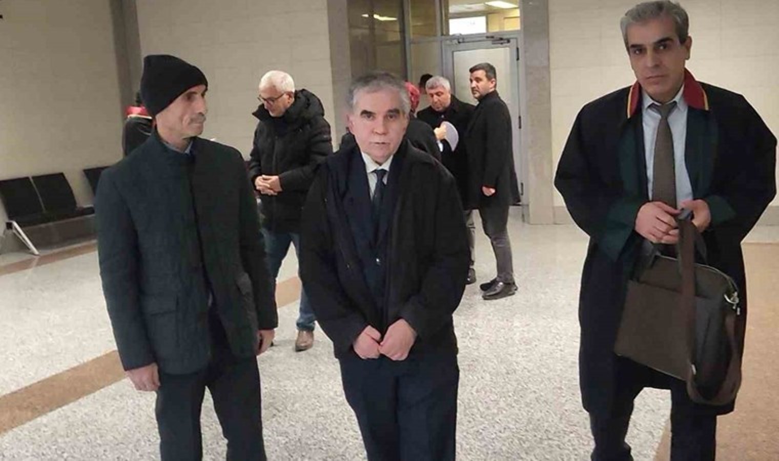 Yeni Asya gazetesinin eski genel yayın yönetmeni Kazım Güleçyüz için karar