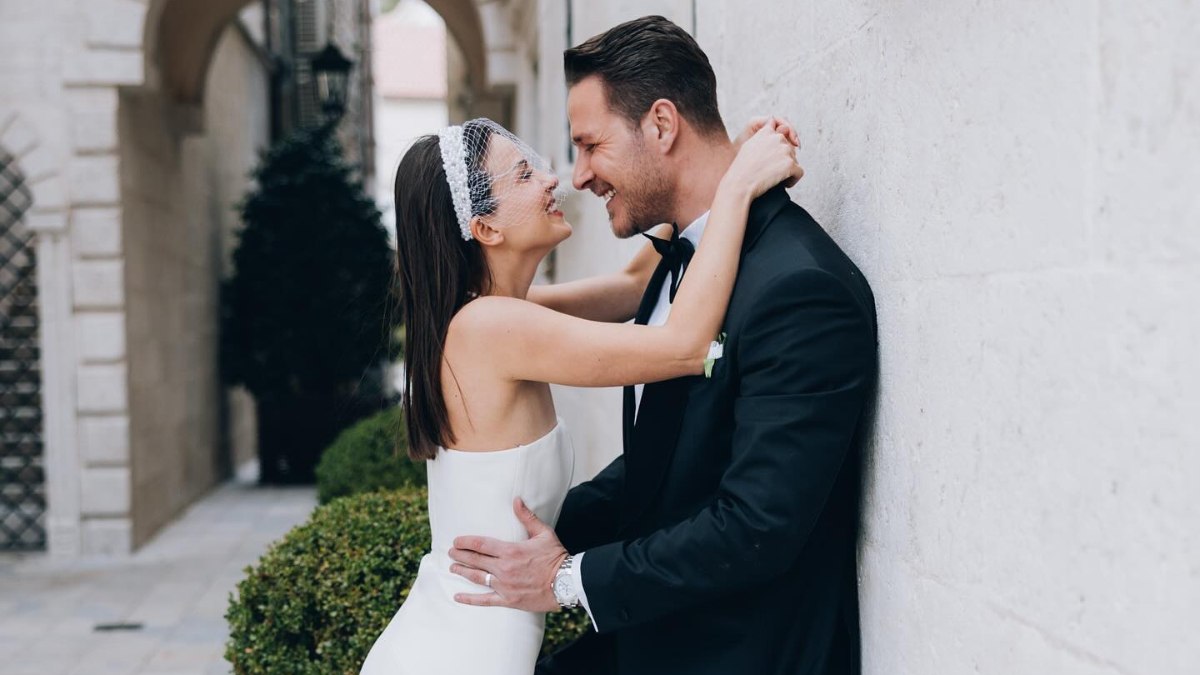 2 ay önce evlenen oyuncu Burak Çelik baba oluyor