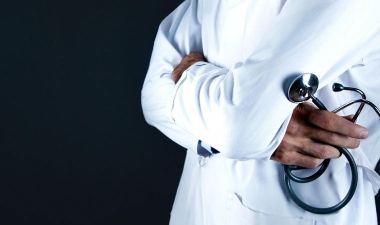 23 Nisan’da aile hekimleri ve sağlık ocağı açık mı? Yarın hastaneler, sağlık ocakları çalışıyor mu?