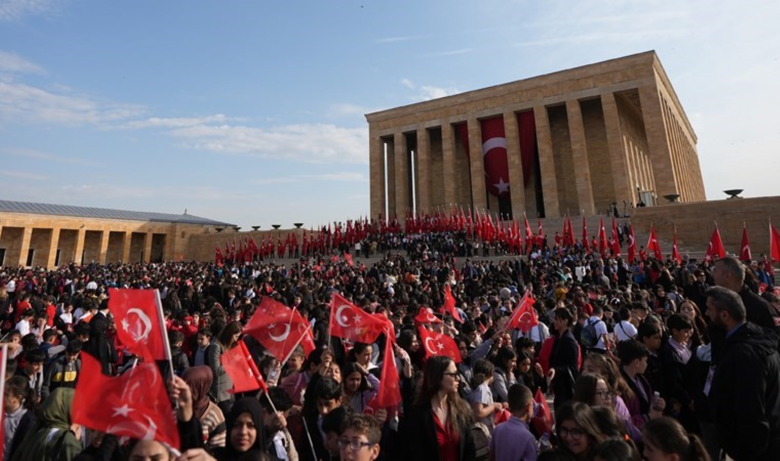 23 Nisan’da Anıtkabir’i ziyaret eden kişi sayısı belli oldu