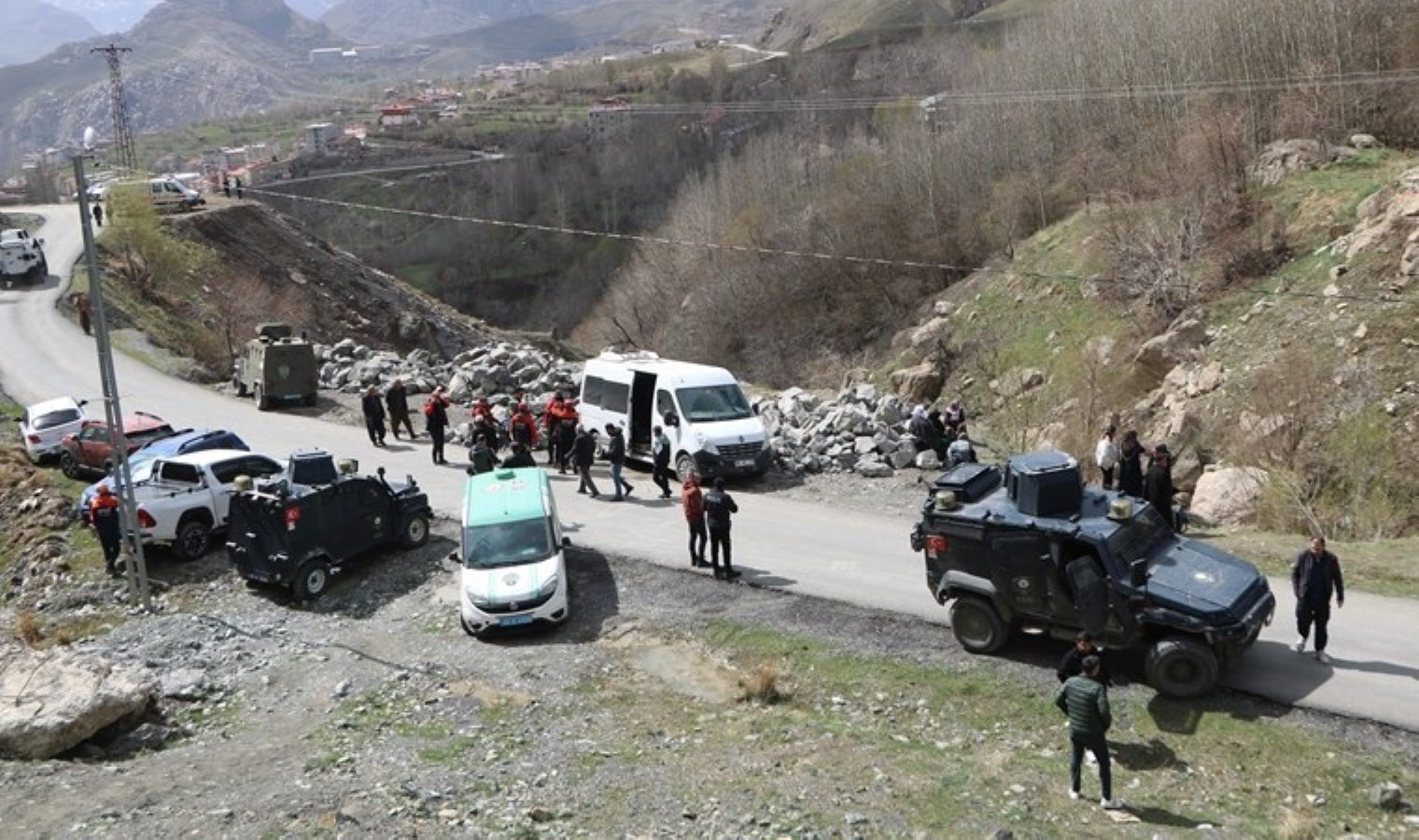 60 yaşındaki kadın 130 kişilik ekiple aranıyor