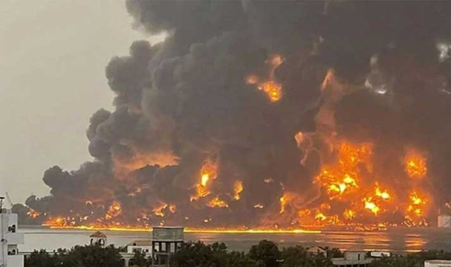 ABD Yemeni, Husiler İsrail’i vurdu… Katliam gibi operasyon