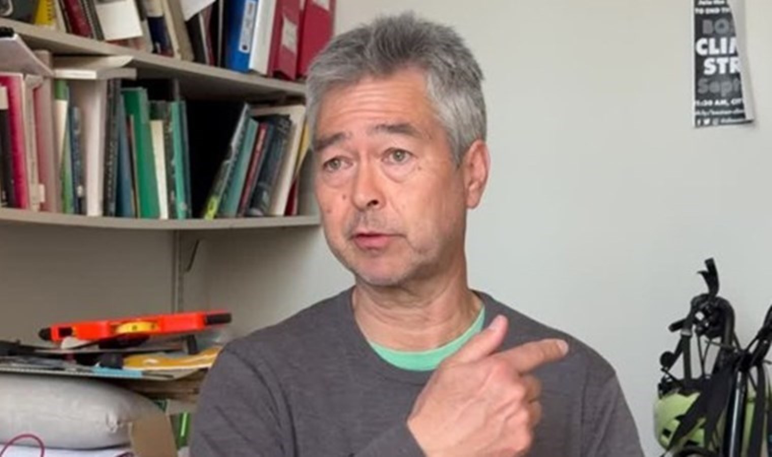 ABD’li profesör, tutuklu Rümeysa Öztürk için açlık grevine başladı