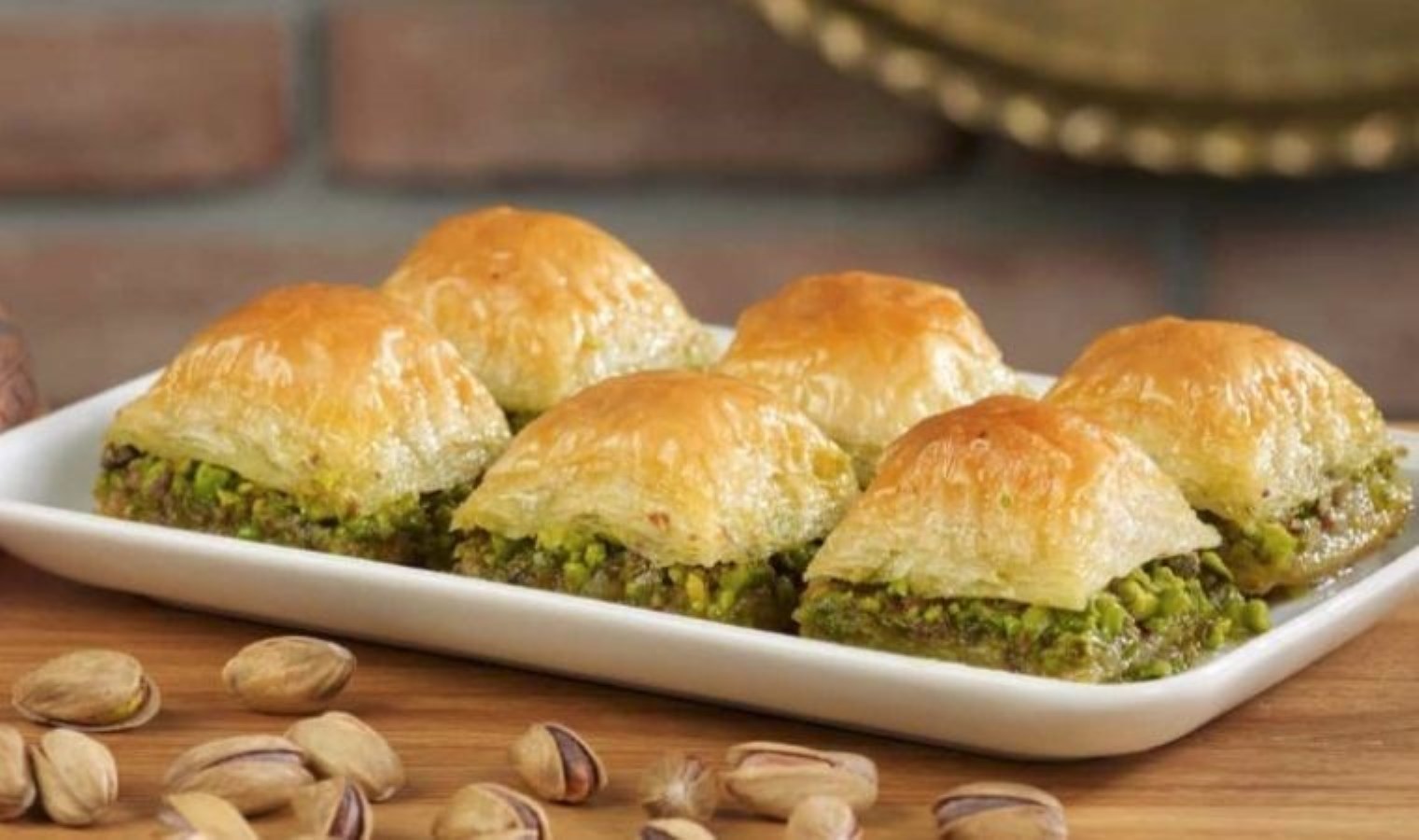 Ağzının tadını bilenler buraya: Türkiye’de en çok sevilen şerbetli tatlı belli oldu!