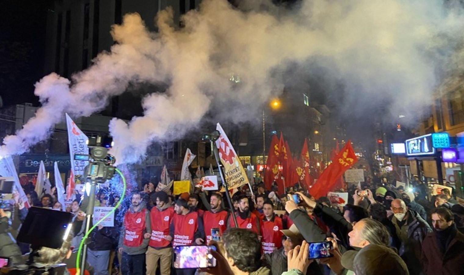 Ankara’da direniş 5’inci günde de devam ediyor: Gençler Kuğulupark’tan harekete geçti!