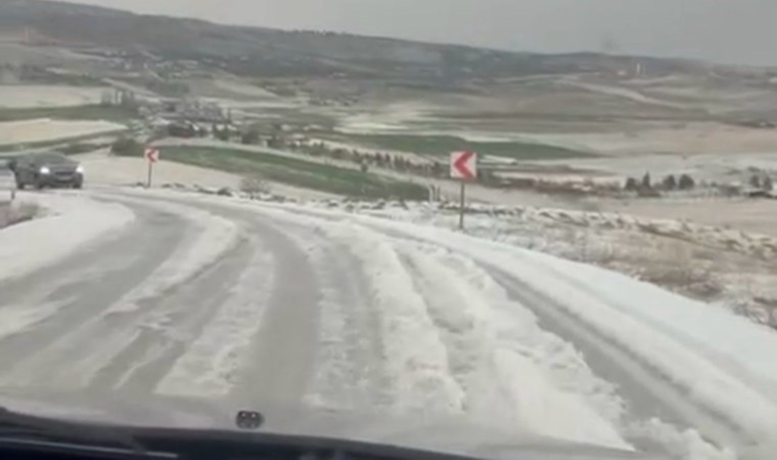 Ankara’da sağanak ve dolu etkili oldu!