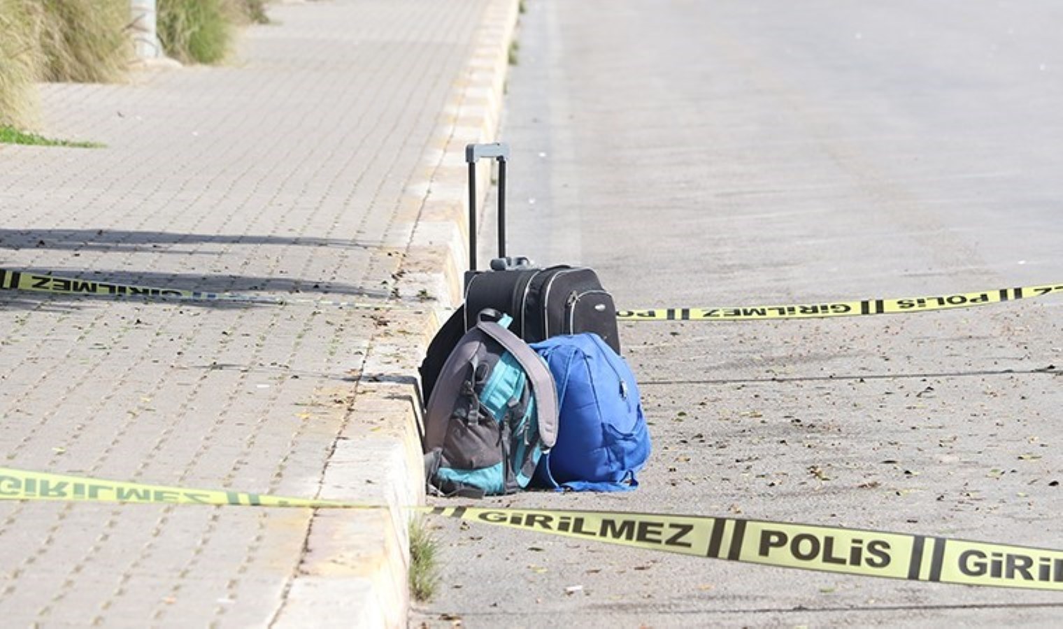 Antalya’da şüpheli valiz ve çanta paniği! Gerçek sonradan ortaya çıktı…