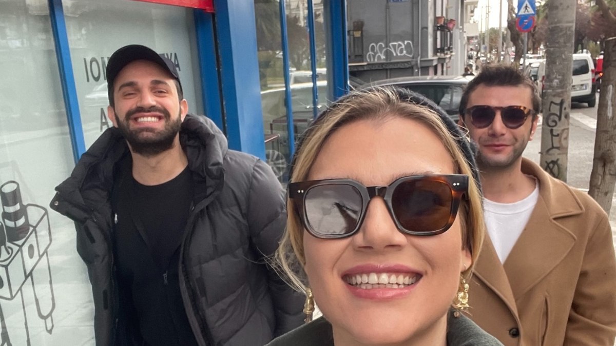 Aşıklar Atina’da! Derya Şensoy yeni sevgilisi Yağız Can Konyalı’dan ilk paylaşımını yaptı